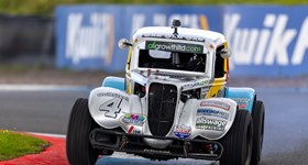 Podiums a plenty for Mickel Motorsport at Knockhill, Scotland